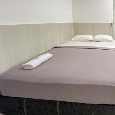 Hotel Giga Sidrap Rappang Kültér fotó